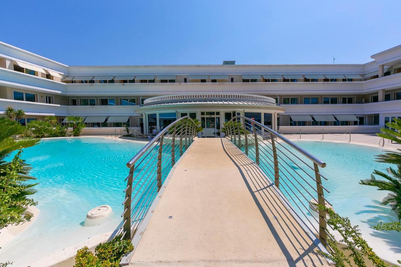 Rivoltella Apt With Pool 600M From Lake - Happy Rentals Desenzano del Garda Dış mekan fotoğraf
