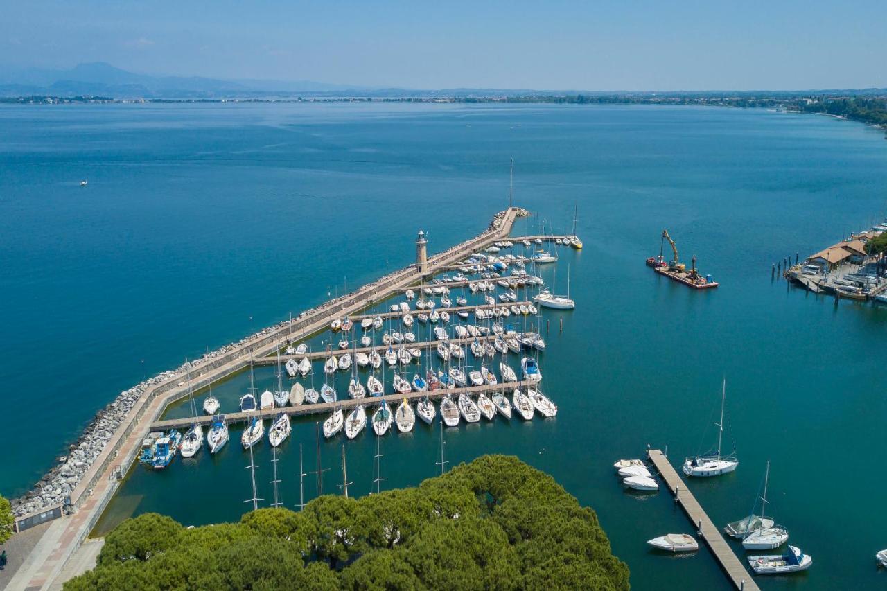 Rivoltella Apt With Pool 600M From Lake - Happy Rentals Desenzano del Garda Dış mekan fotoğraf